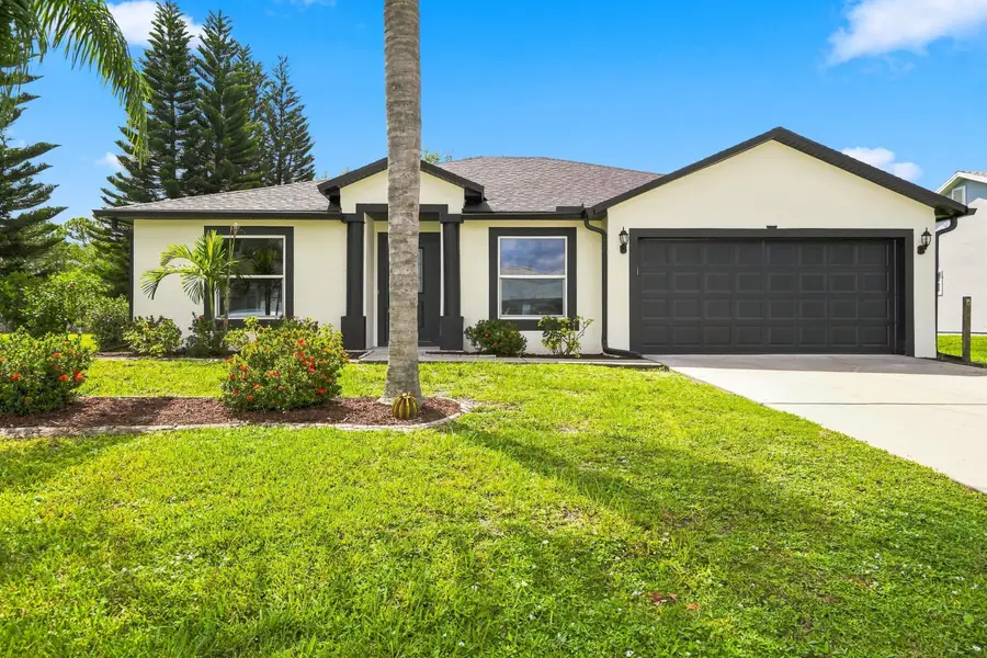 820 SW Jennifer Terrace, Port Saint Lucie, FL 34953 - #2