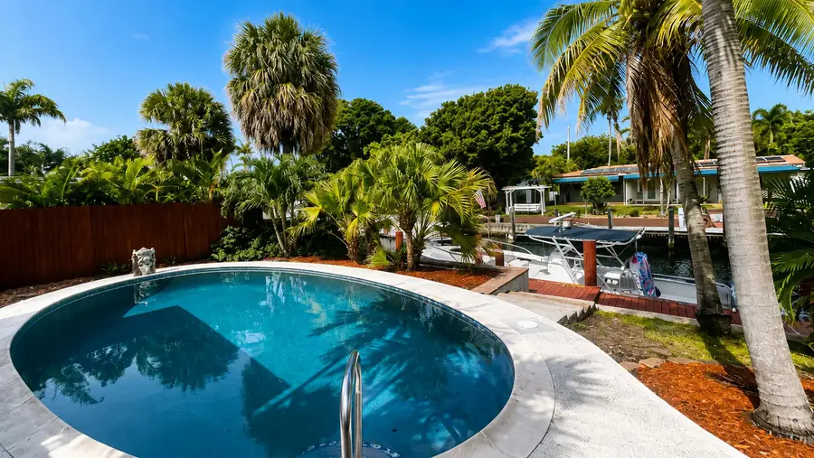 2041 SW 23rd Avenue, Fort Lauderdale, FL 33312 - #3