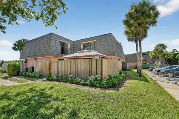 2409 24th Way, West Palm Beach, FL 33407