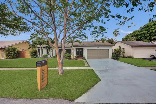 5017 SW 87th Avenue, Cooper City, FL 33328
