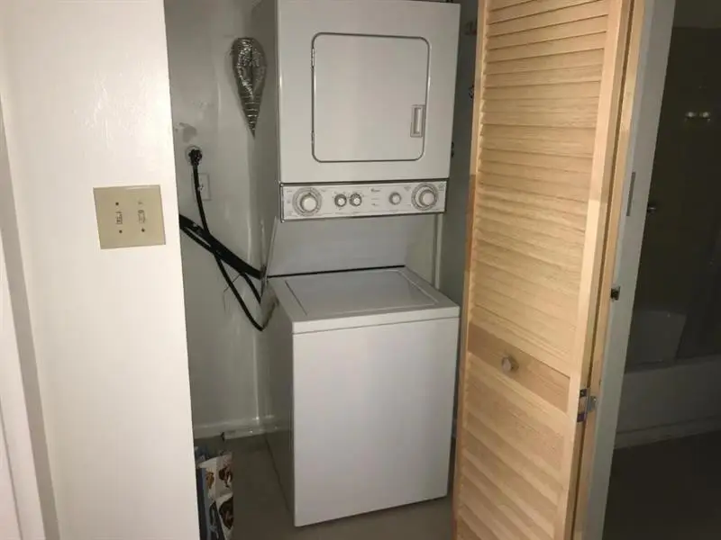 5825 Washington Street #40, Hollywood, FL 33023 - #2