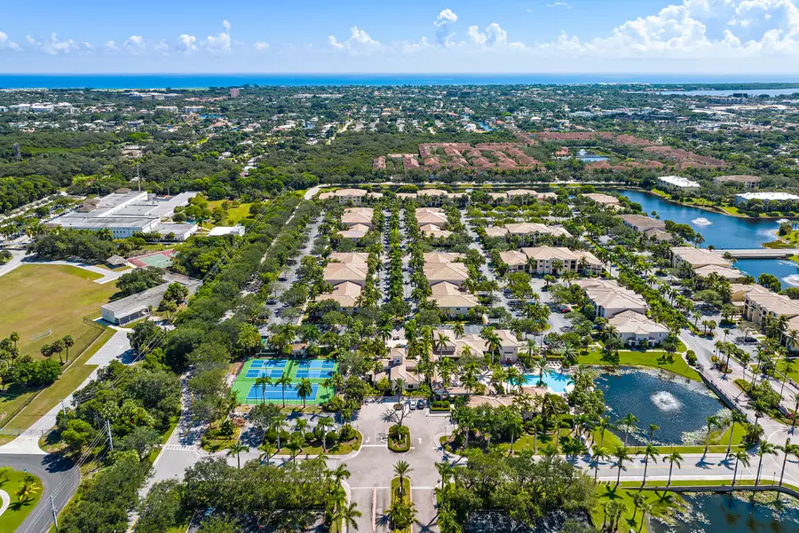 2811 Grande Parkway, Palm Beach Gardens, FL 33410 - #2