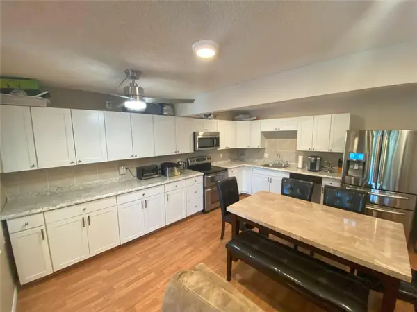 821 Sky Pine Way #B2, Greenacres, FL 33415