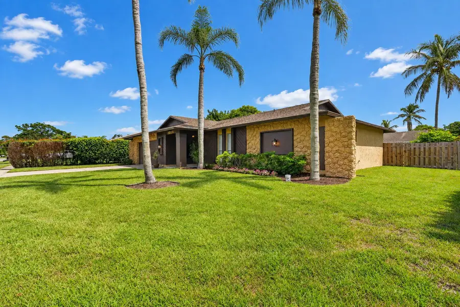 1058 Fernlea Drive, West Palm Beach, FL 33417 - #3