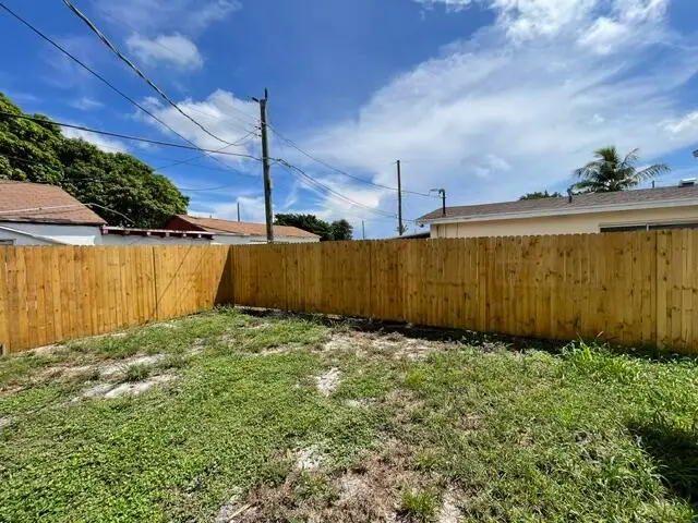 1104 W 24th Street, Riviera Beach, FL 33404 - #3