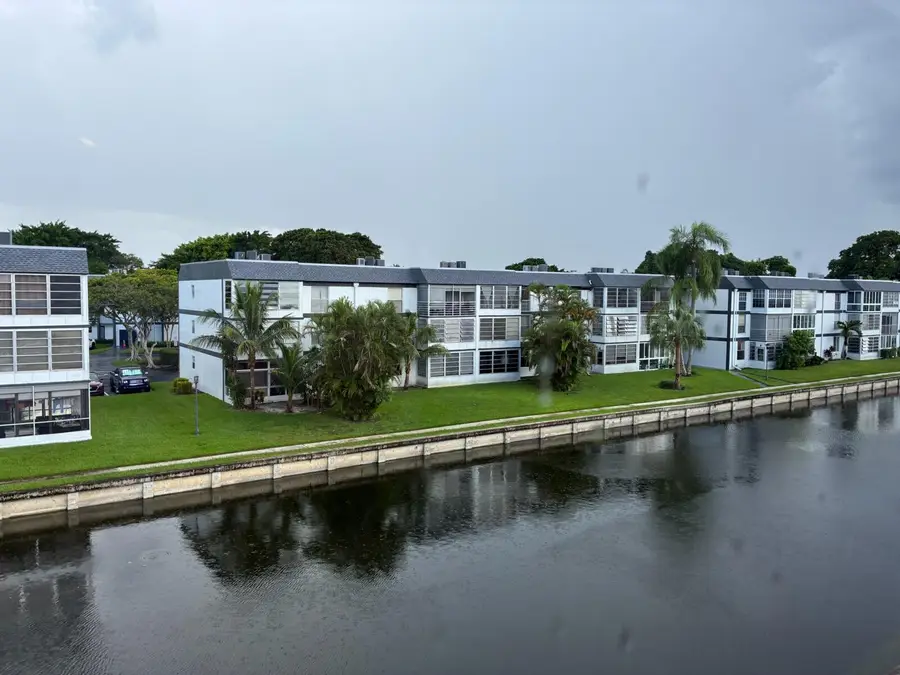 8350 Sands Point Boulevard #E310, Tamarac, FL 33321 - #2