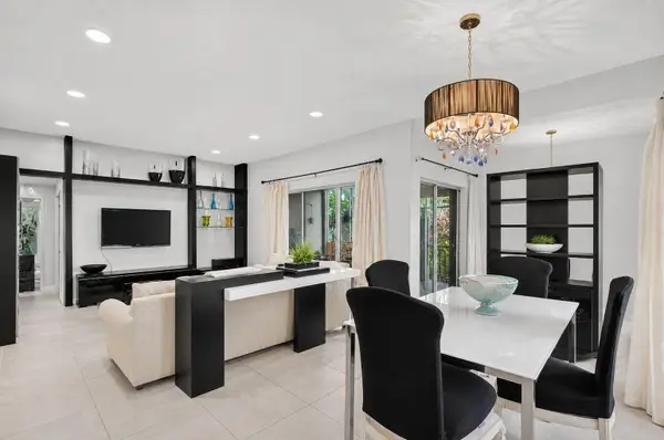 6487 Via Regina, Boca Raton, FL 33433