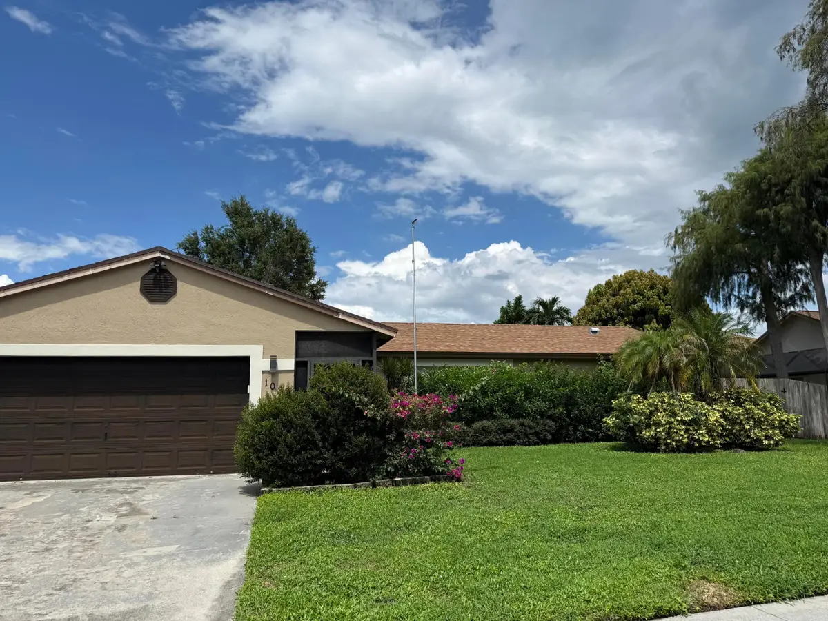 102 Sand Pine Way, Royal Palm Beach, FL 33411 - #1