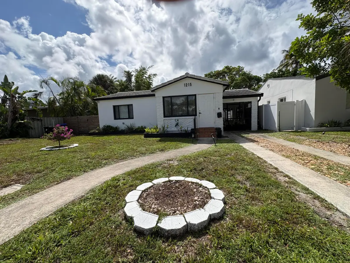 1215 NE 16th Terrace, Fort Lauderdale, FL 33304 - #1