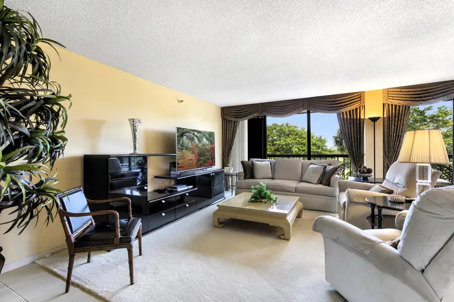2480 Presidential Way #403, West Palm Beach, FL 33401 - #3