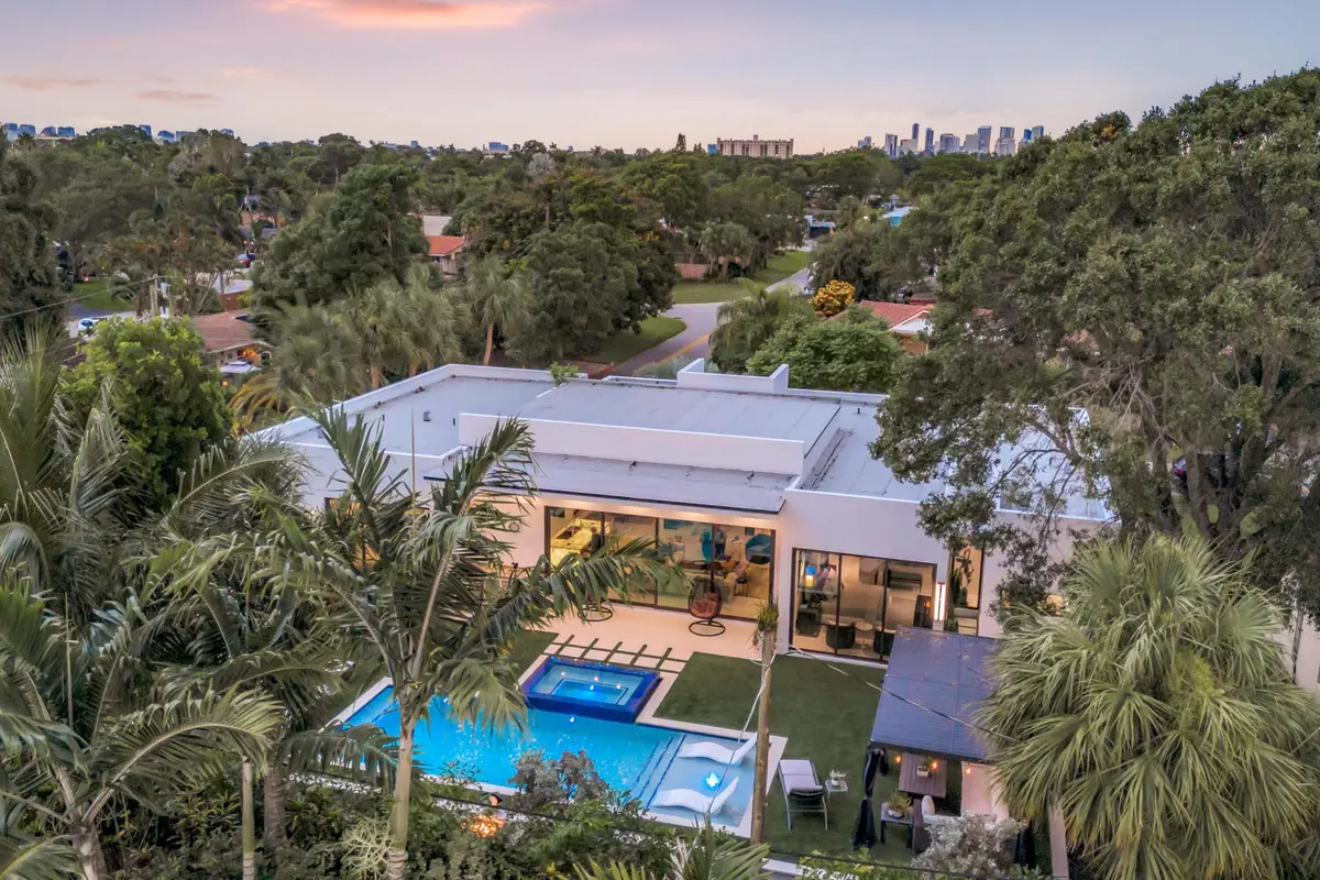 215 NE 28th Court, Wilton Manors, FL 33334 - #1
