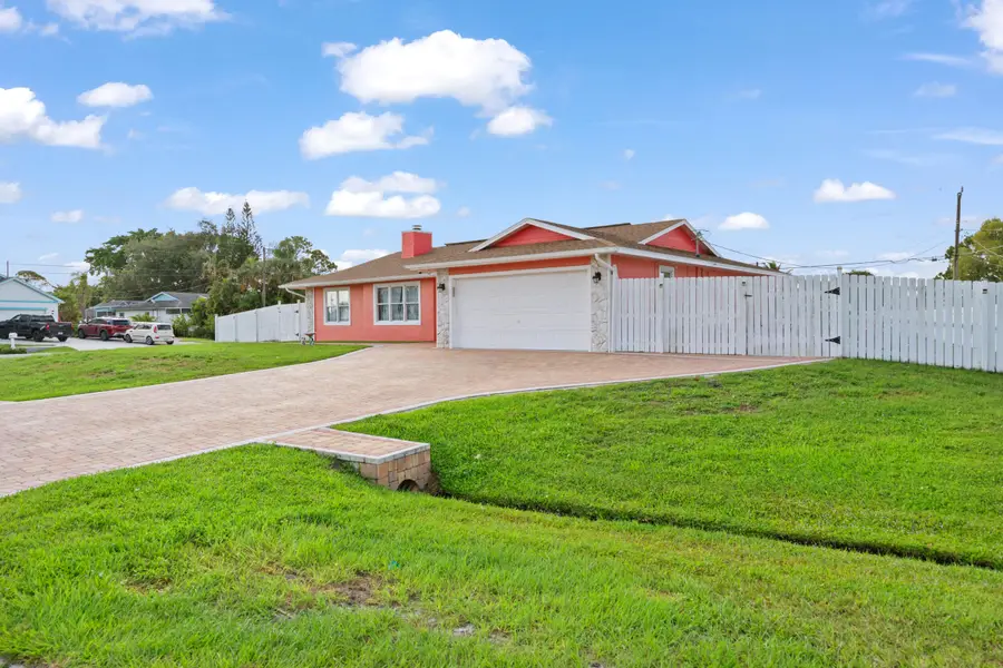 402 SW Seaflower, Port Saint Lucie, FL 34984 - #2
