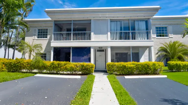 6207 Bay Club Drive #1, Fort Lauderdale, FL 33308