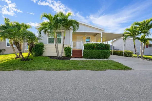 6119 N Ficus Lane, Atlantis, FL 33462