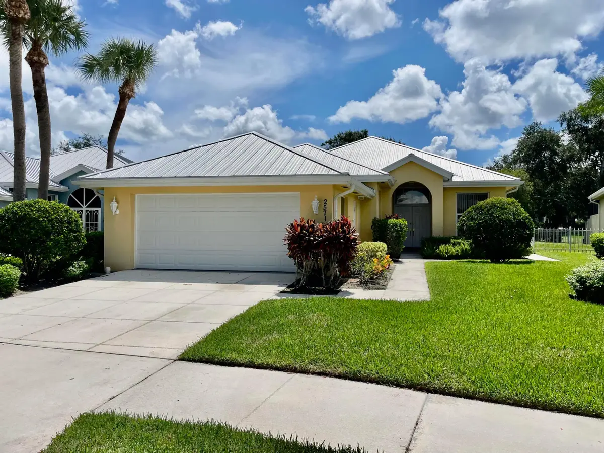2571 SW Greenwich Way, Palm City, FL 34990 - #1