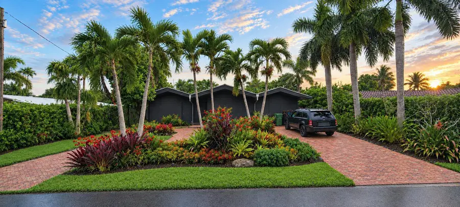 2060 NE 55th Street, Fort Lauderdale, FL 33308 - #2