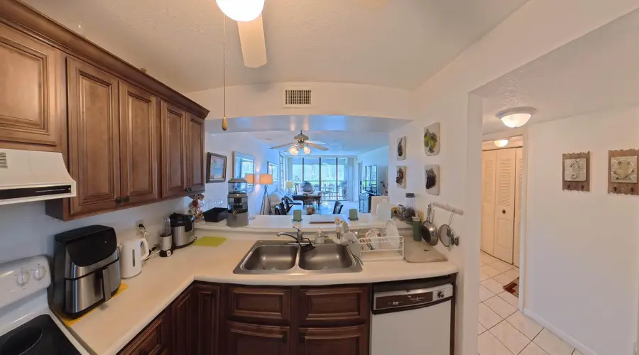 6618 Coral Lake Drive #206, Margate, FL 33063 - #3