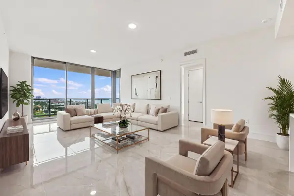 220 Lake Shore Drive #1517, Lake Park, FL 33403