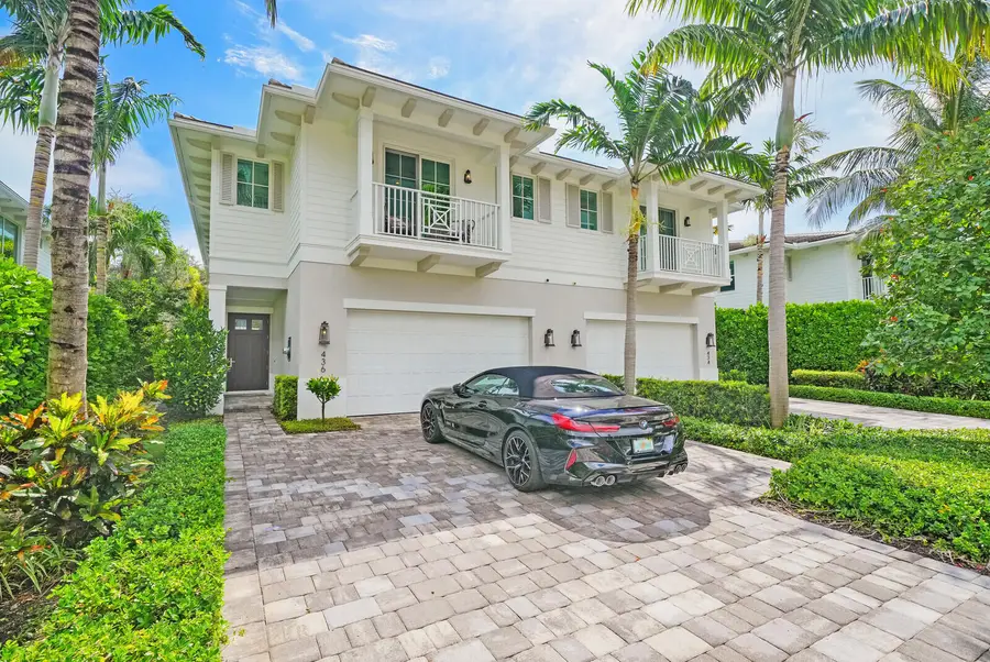 436 NE Wavecrest Way, Boca Raton, FL 33432 - #2