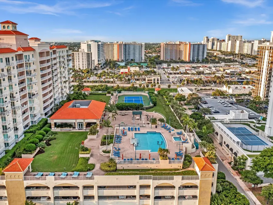 3020 NE 32nd Avenue, Fort Lauderdale, FL 33308 - #2