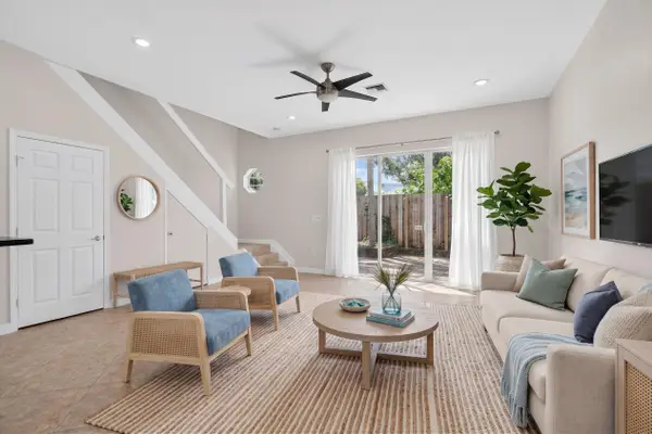 11 NE 20th Avenue, Pompano Beach, FL 33060