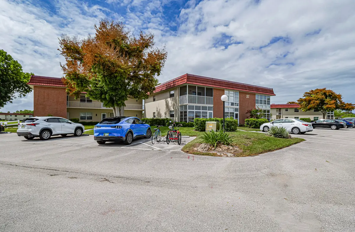 27 Pine Arbor Lane #205, Vero Beach, FL 32962 - #1