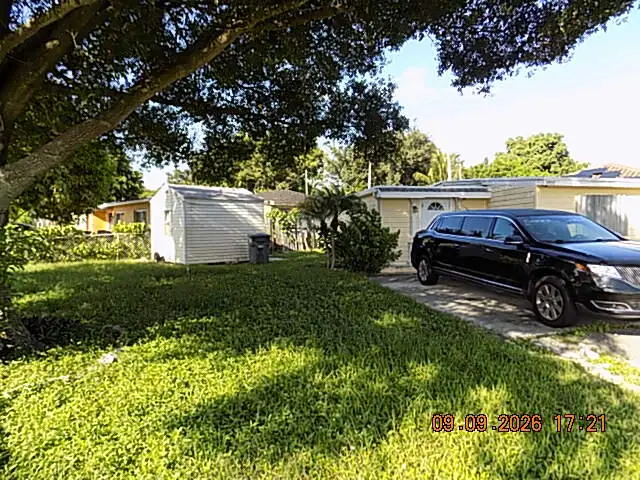 3900 Orange Street, Lantana, FL 33462 - #2