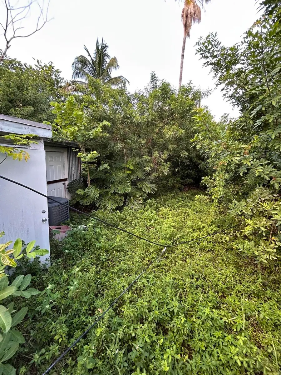 36 Thomas Road, West Park, FL 33023 - #3