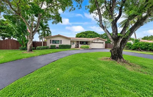 711 NW 45th Avenue, Coconut Creek, FL 33066
