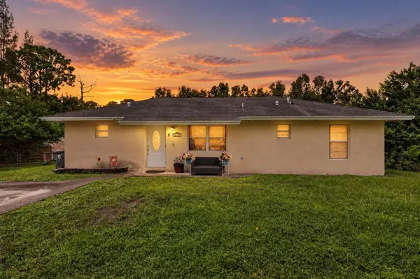 18725 43rd Road N, Loxahatchee, FL 33470