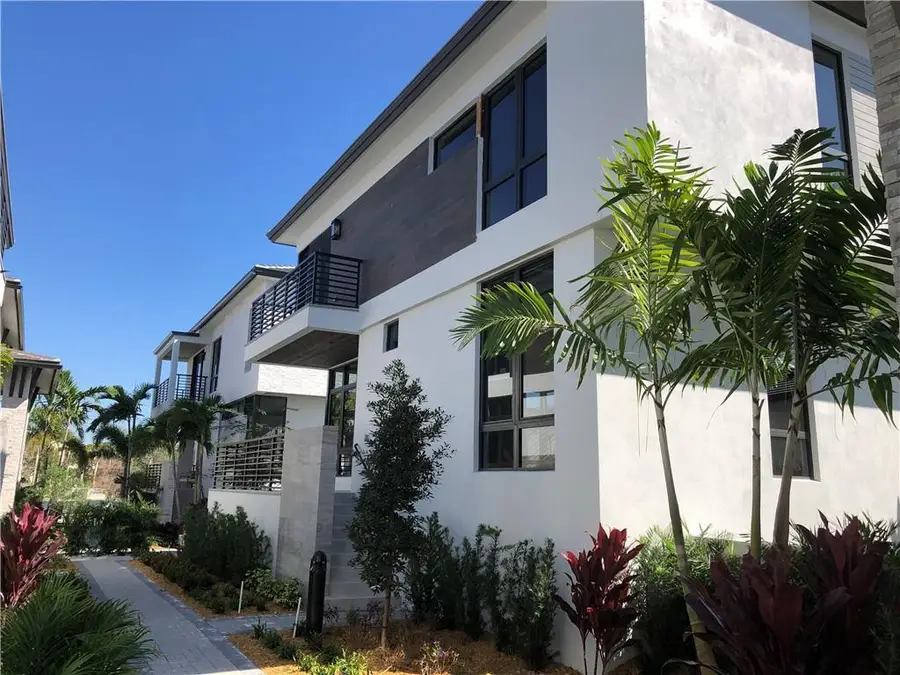 8243 NW 48th Street, Doral, FL 33166 - #2