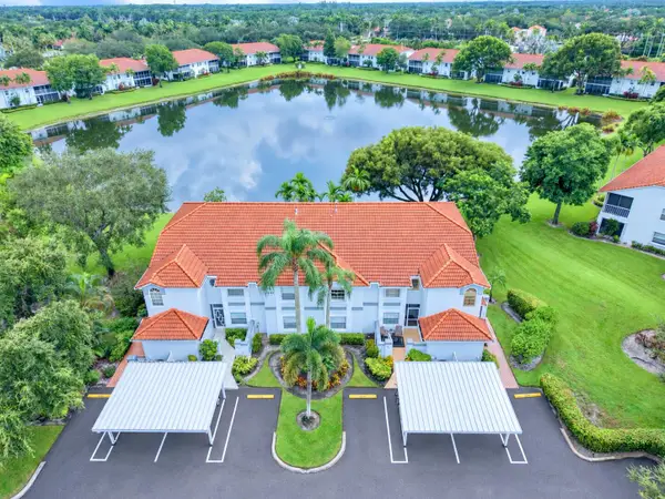 7881 Whispering Palms Drive #202, Boynton Beach, FL 33437