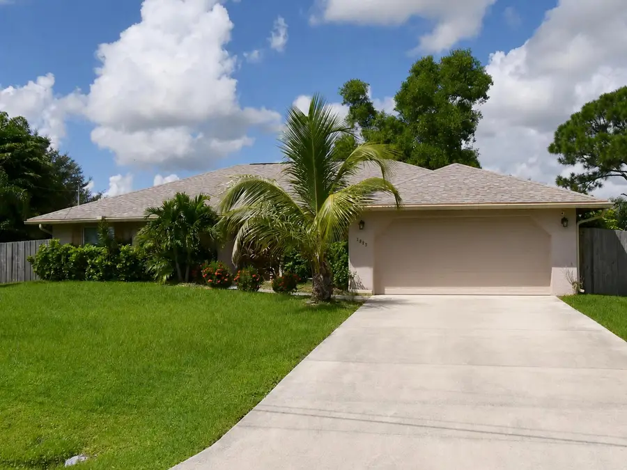 5835 W Dooley Circle, Port Saint Lucie, FL 34986 - #2
