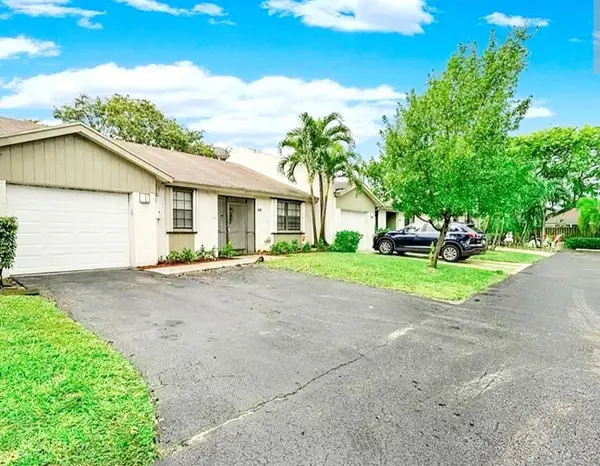 904 NW 50th Court, Deerfield Beach, FL 33064