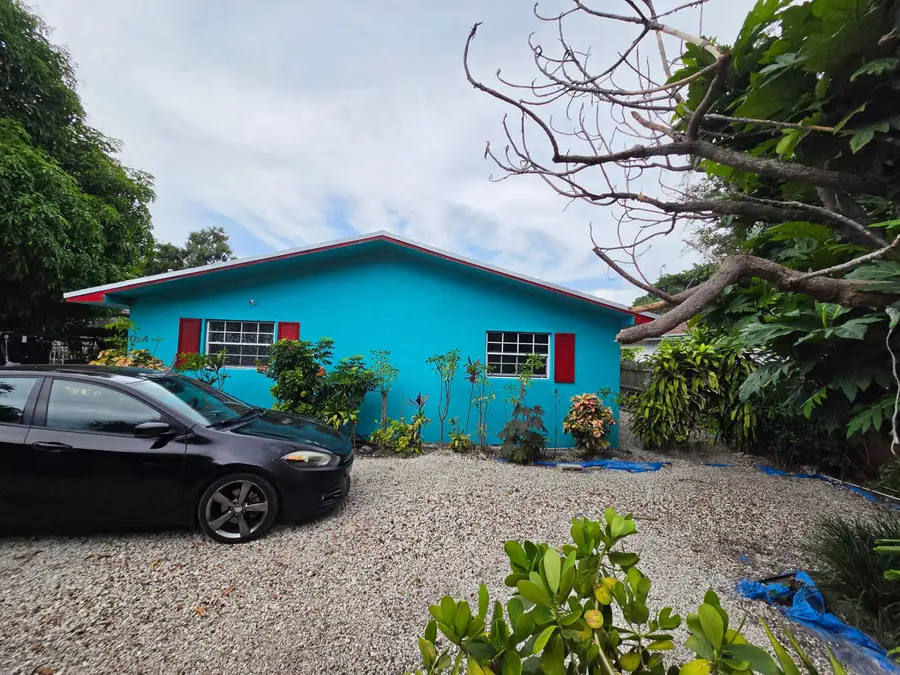 10304 NW 10th Avenue, Miami, FL 33150 - #2