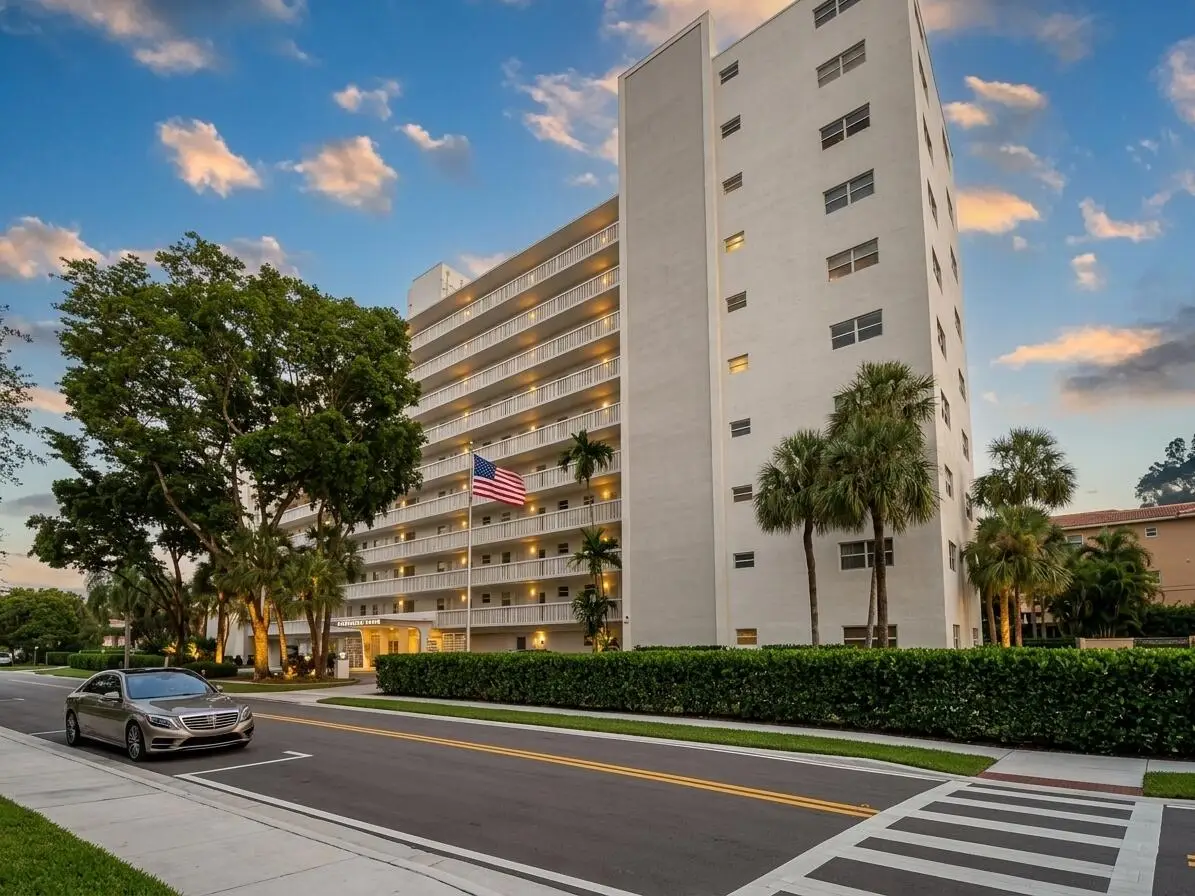 2555 NE 11th Street #303, Fort Lauderdale, FL 33304 - #1