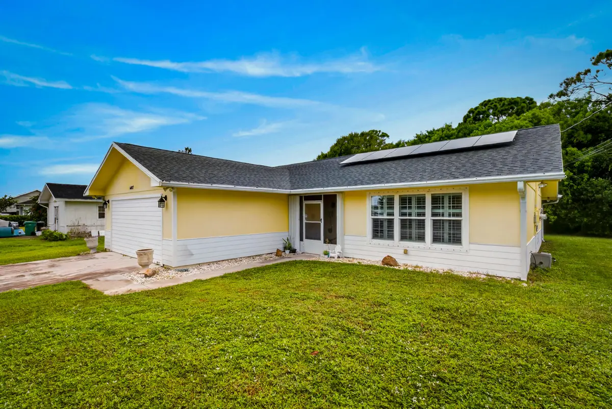 6007 Raintree Trail, Fort Pierce, FL 34982 - #1