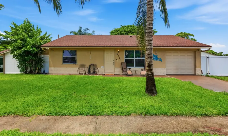 6101 Carthage Circle S, Lake Worth, FL 33463 - #2
