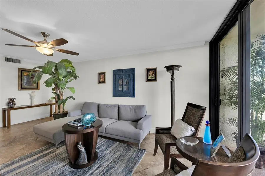 105 Lake Emerald Drive #711, Oakland Park, FL 33309 - #3