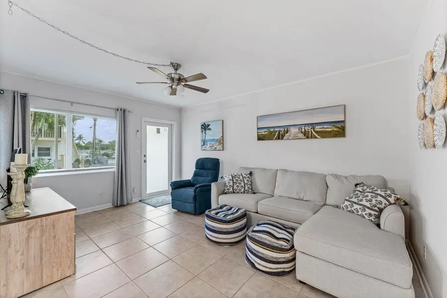 11 SW 4th Avenue #Unit 6, Boca Raton, FL 33432 - #3