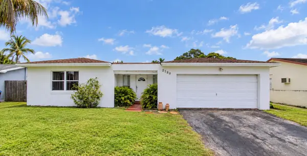 2190 NW 94th Way, Sunrise, FL 33322