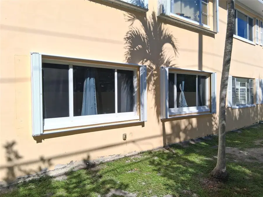 5720 NE 22nd Way #406, Fort Lauderdale, FL 33308 - #3