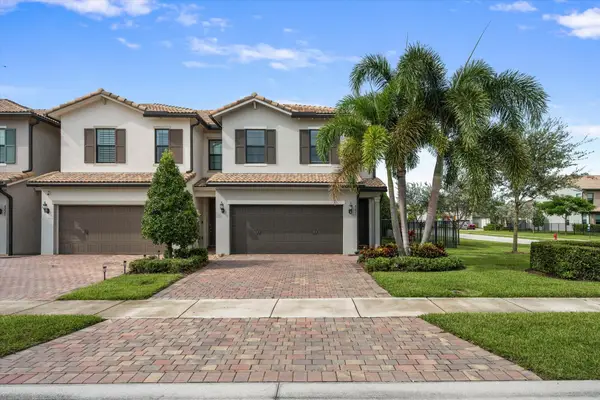 8221 Cinch Way, Lake Worth, FL 33467