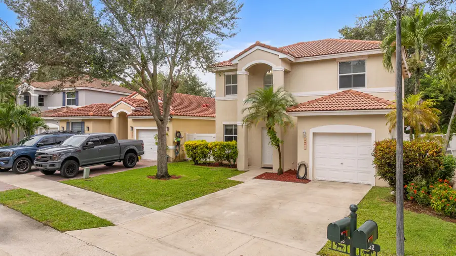 15266 SW 49th Street, Davie, FL 33331 - #2