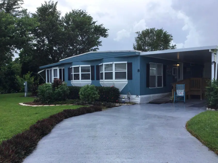 8 Santa Fe Lane, Port Saint Lucie, FL 34952 - #3
