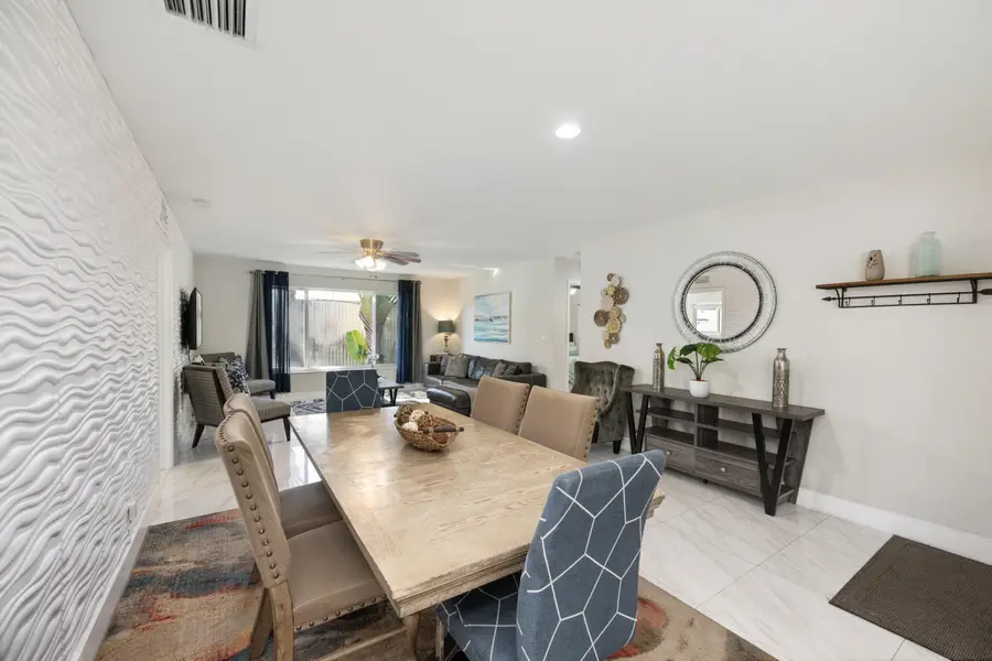 1970 NE 35th Street, Lighthouse Point, FL 33064 - #2