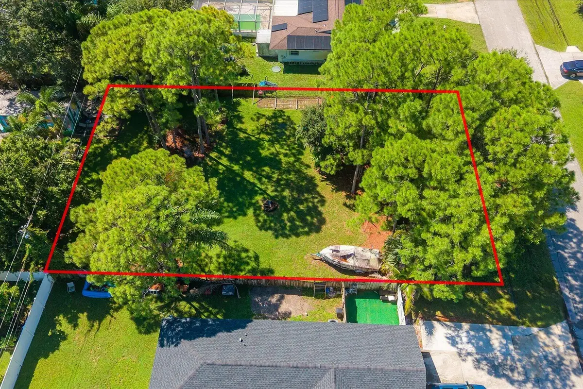 1261 SW Byron Street, Port Saint Lucie, FL 34983 - #1