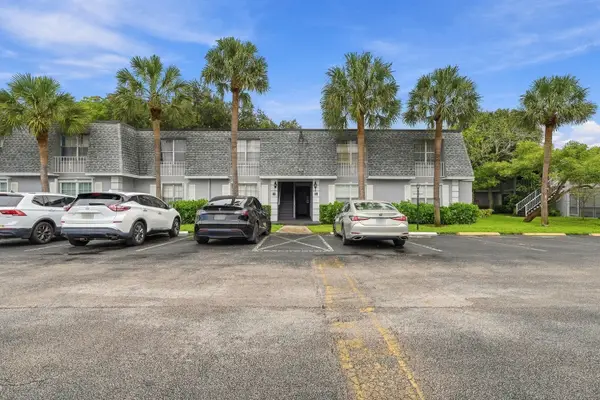 424 NW 70th Avenue #121, Plantation, FL 33317