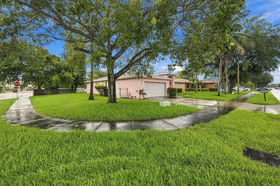 3243 NW 43rd Place, Oakland Park, FL 33309 - #3