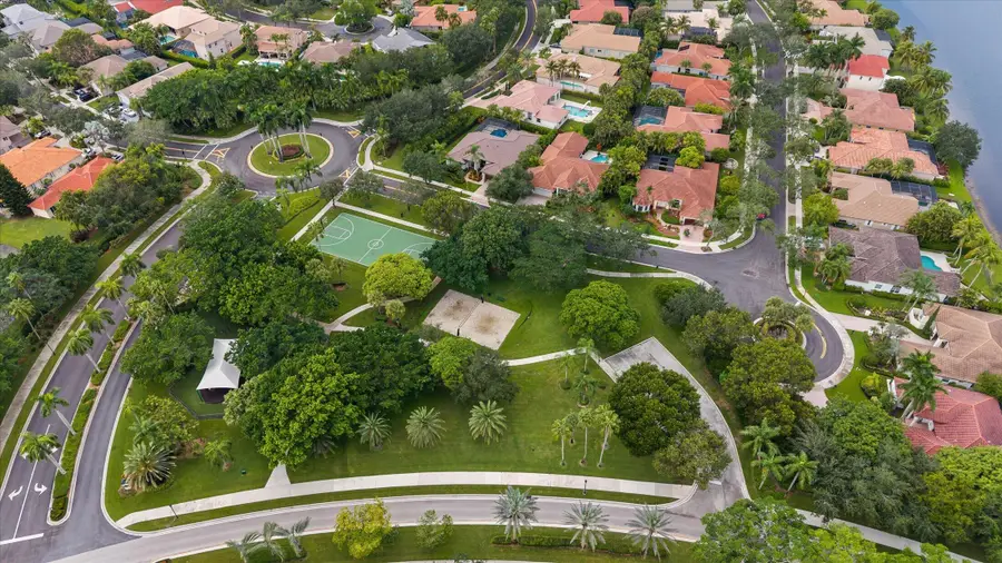 2647 Edgewater Drive, Weston, FL 33332 - #3